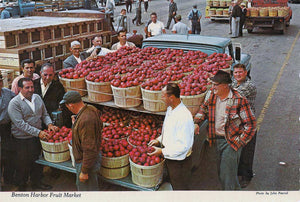 Historic photograph of the Benton Harbor Fruit Market on Territorial Road taken in the 1960s or '70s.